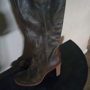 Gianni Bini Shoes - NWOT Gianni Bini size 9 boots Gianni Bini Shoes - NWOT Gianni Bini size 9 boots